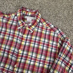 Brooks Brothers Men's Shirt L Large 346 Button Down‎ Plaid Casual
